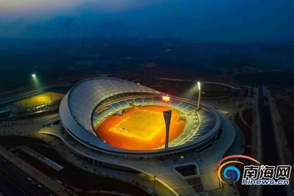 逆市爆发,！“ai双子星”159363、589520再创上市新高！白酒股低位启动，关注食品etf补涨空间