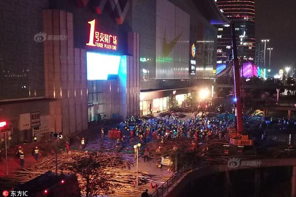 英国‘财’政,大臣泪洒议会 市场恐财政规则崩盘引债汇双杀