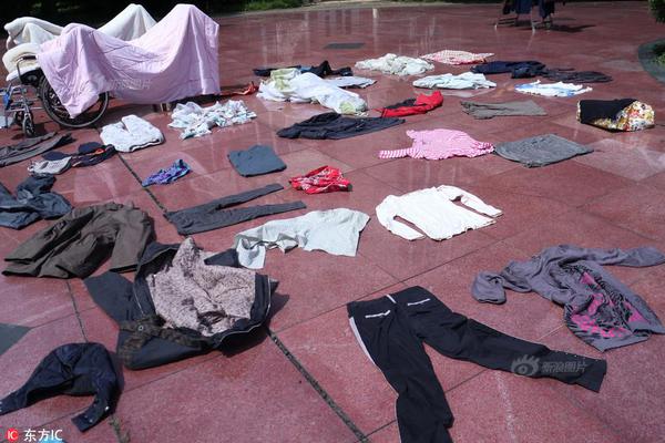 港股开盘｜恒?指‘跌’0.44% 新能源车概念股跌幅靠前