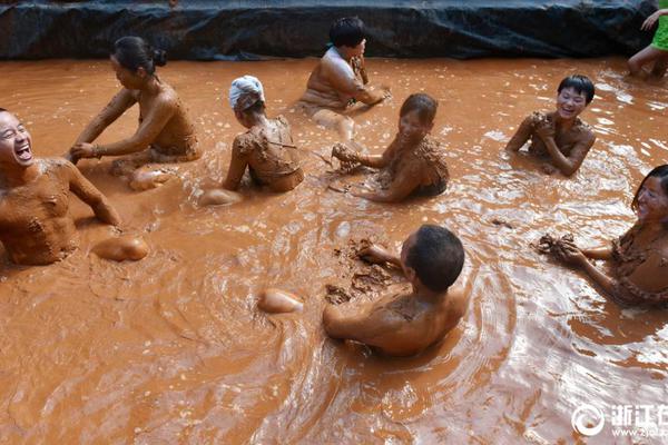 国.家放大招：生娃能领7笔钱！有人能拿10万