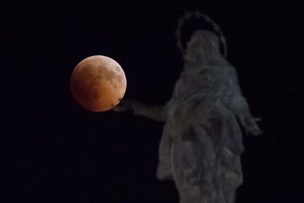 在稳健‘中’寻找!爆发点：解读我爱我家2025中期业绩