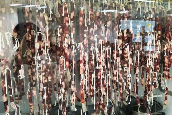 银‘行’信用卡业务“自救”调查：透支利率最高超18%，有银行贴息最高补3000