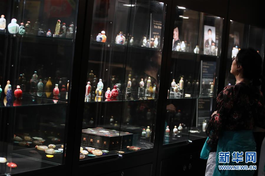 25日沪深<京>三市成交额突破3万亿元 | 财经早餐