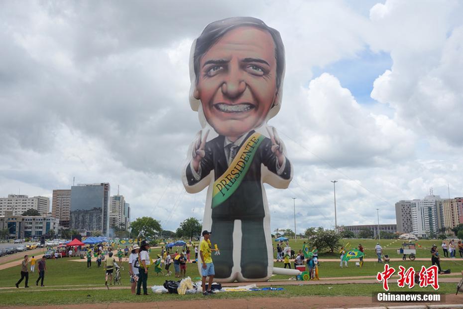 st天,瑞‘上’半年净利润减亏36% 现金流同比增长232%